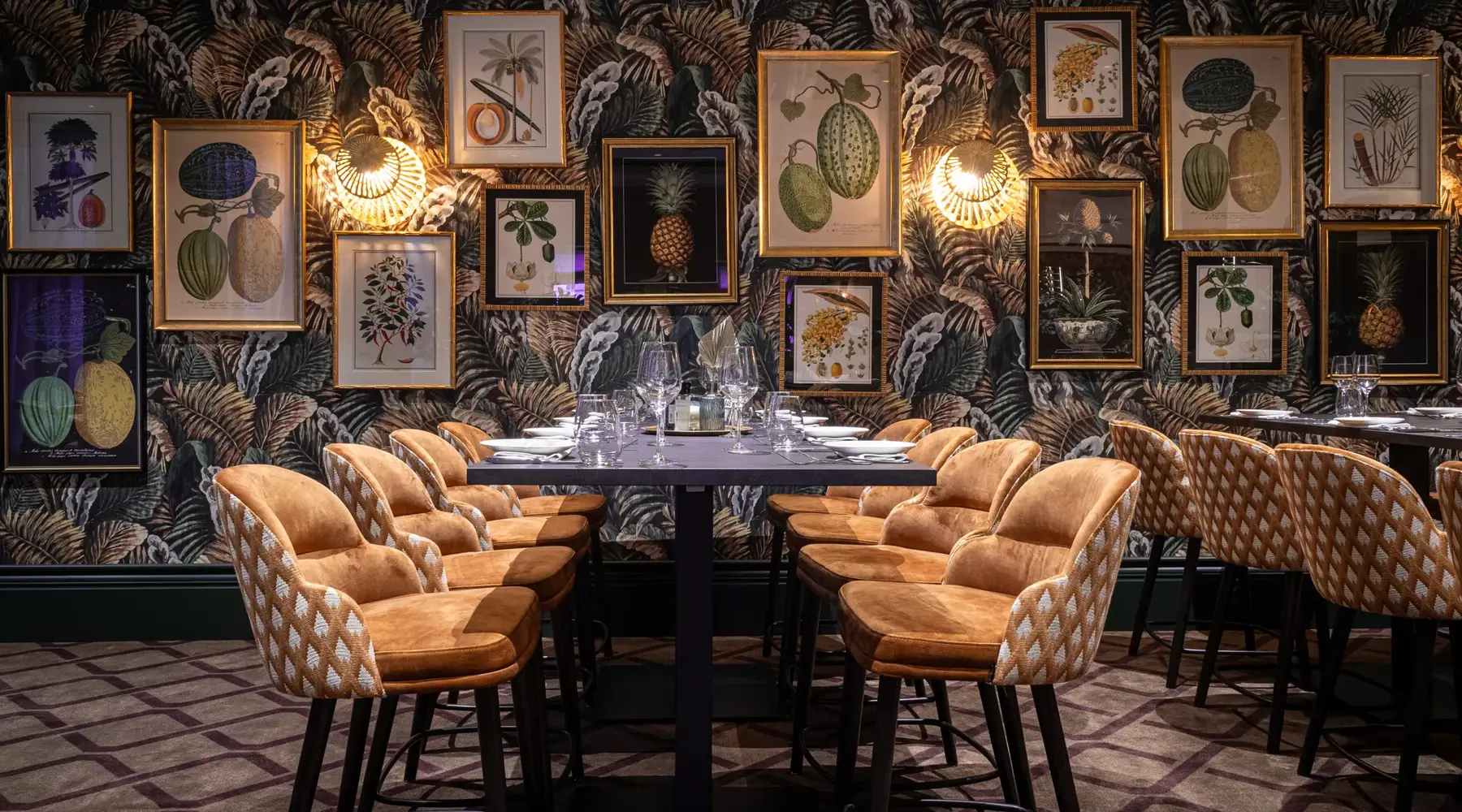 Dinner restaurant
