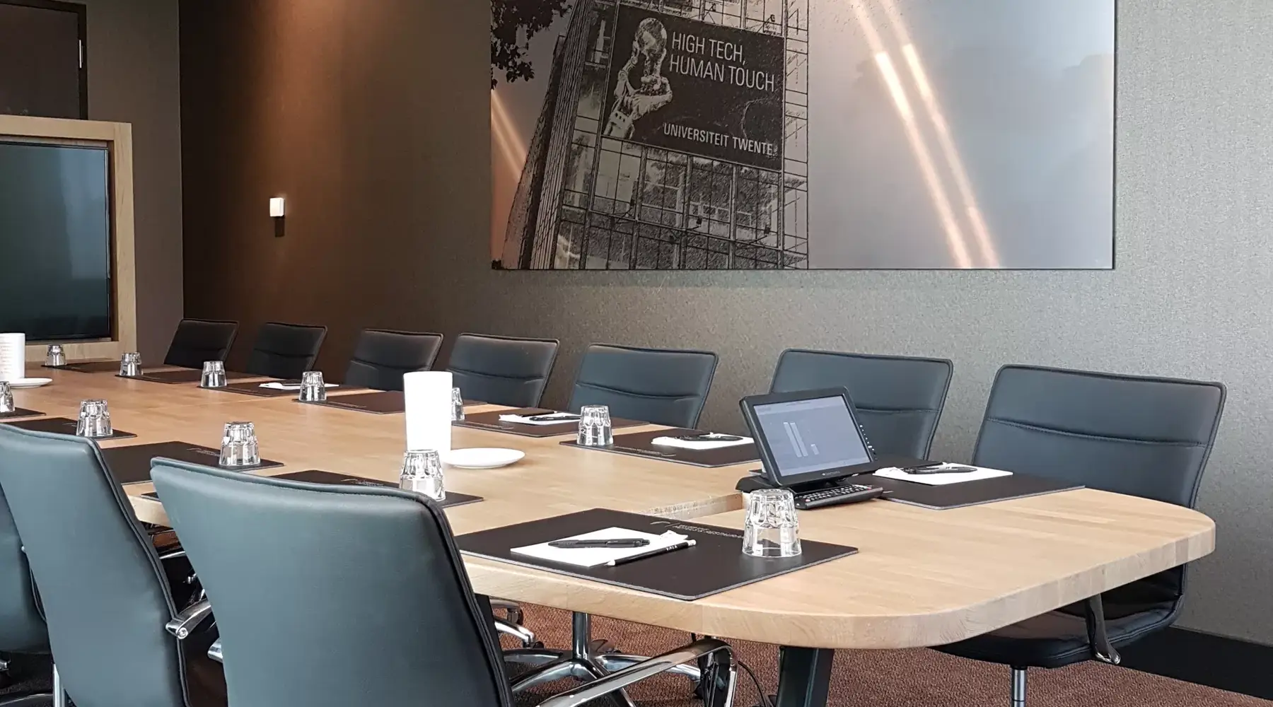 Boardroom 2
