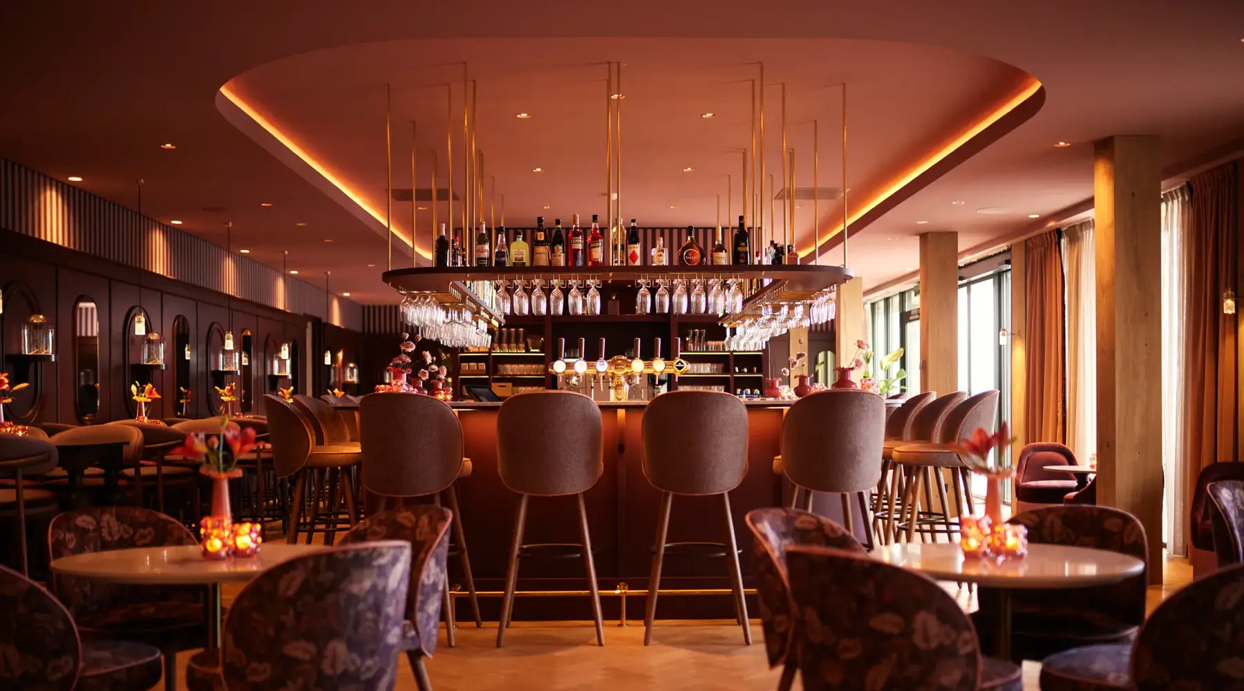 Bar 1480