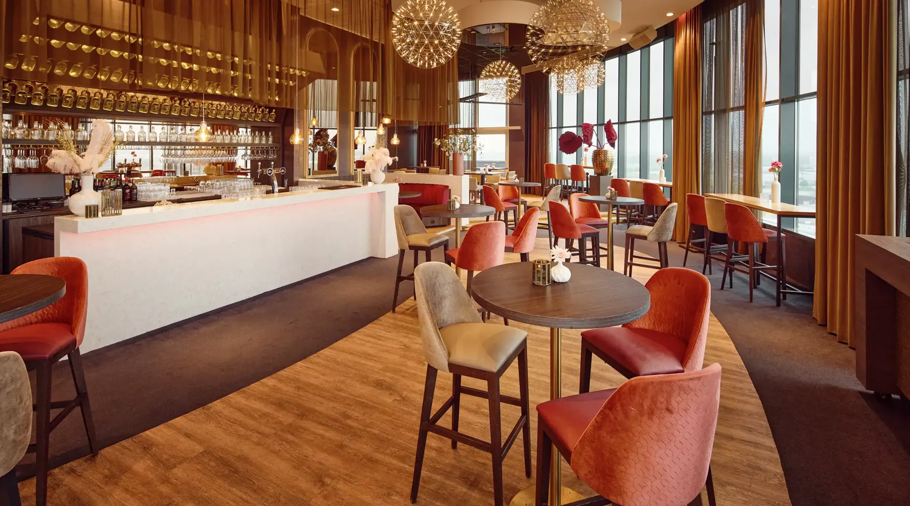 Sixx Skybar overview