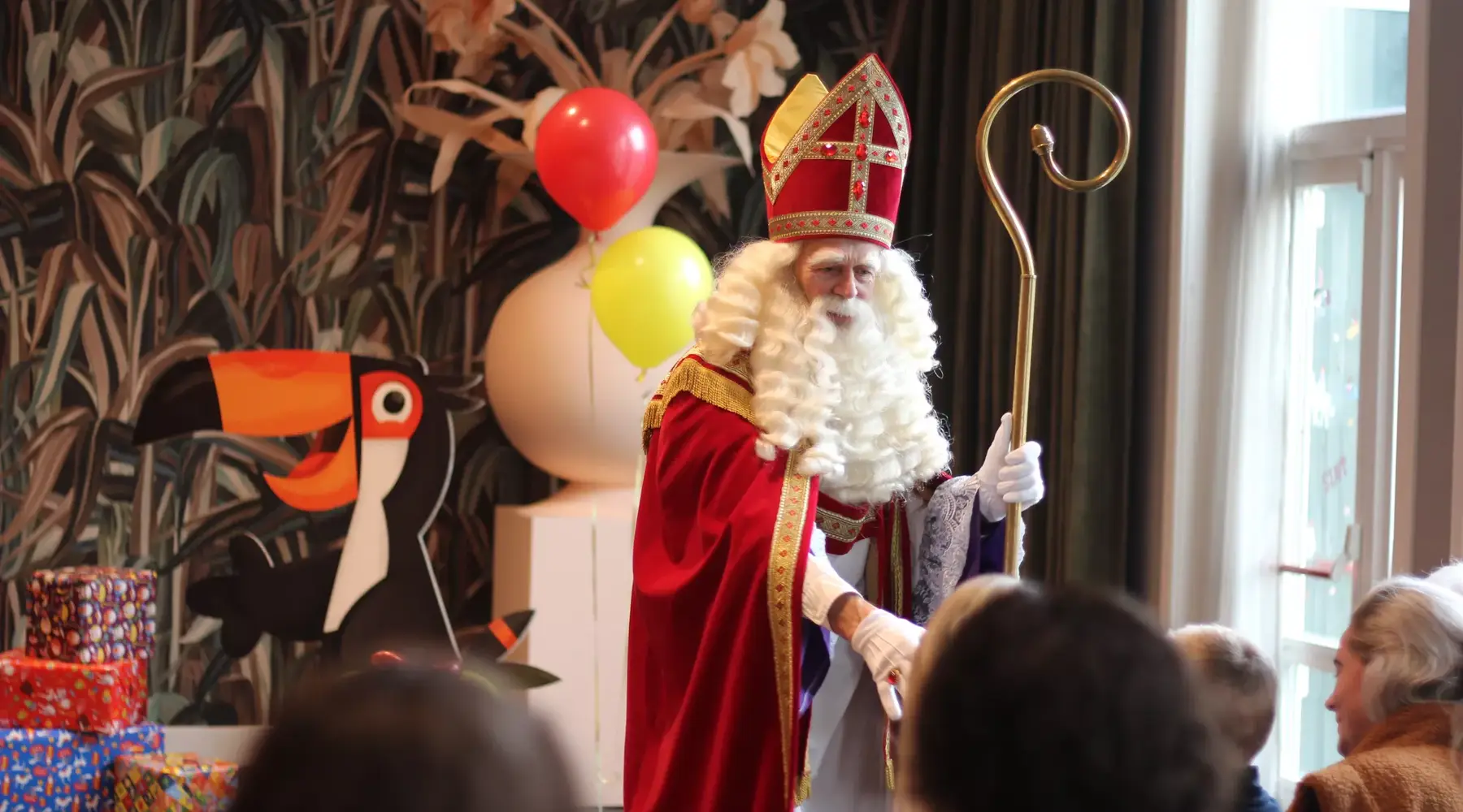Sinterklaas bij de grote Sinterklaas show in Noordwijk