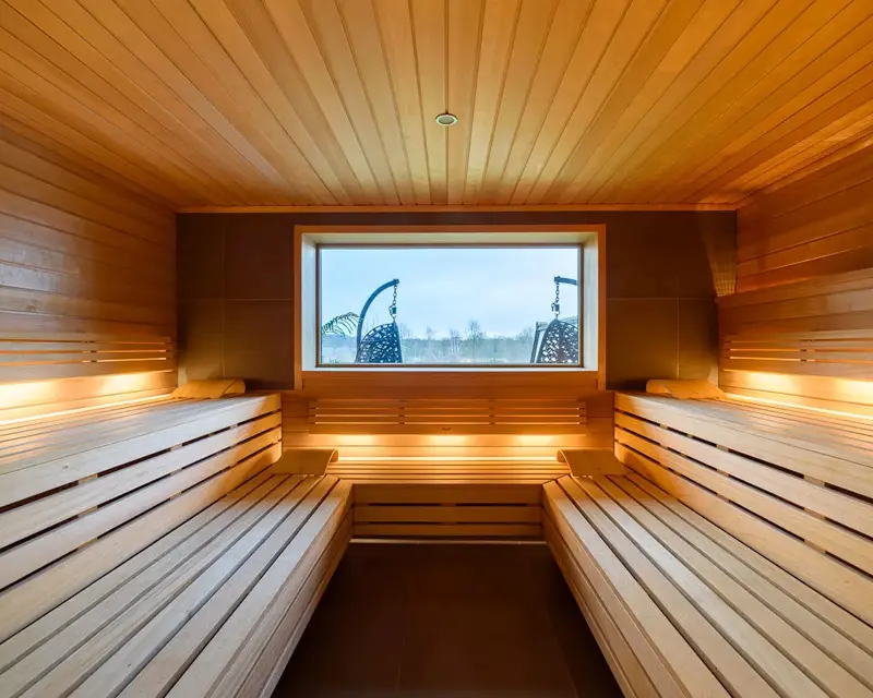 Schwimmbad Van der Valk Hotel Berlin