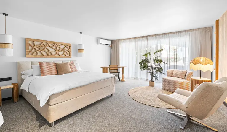 King Pool Suite - Plaza Beach Resort Bonaire