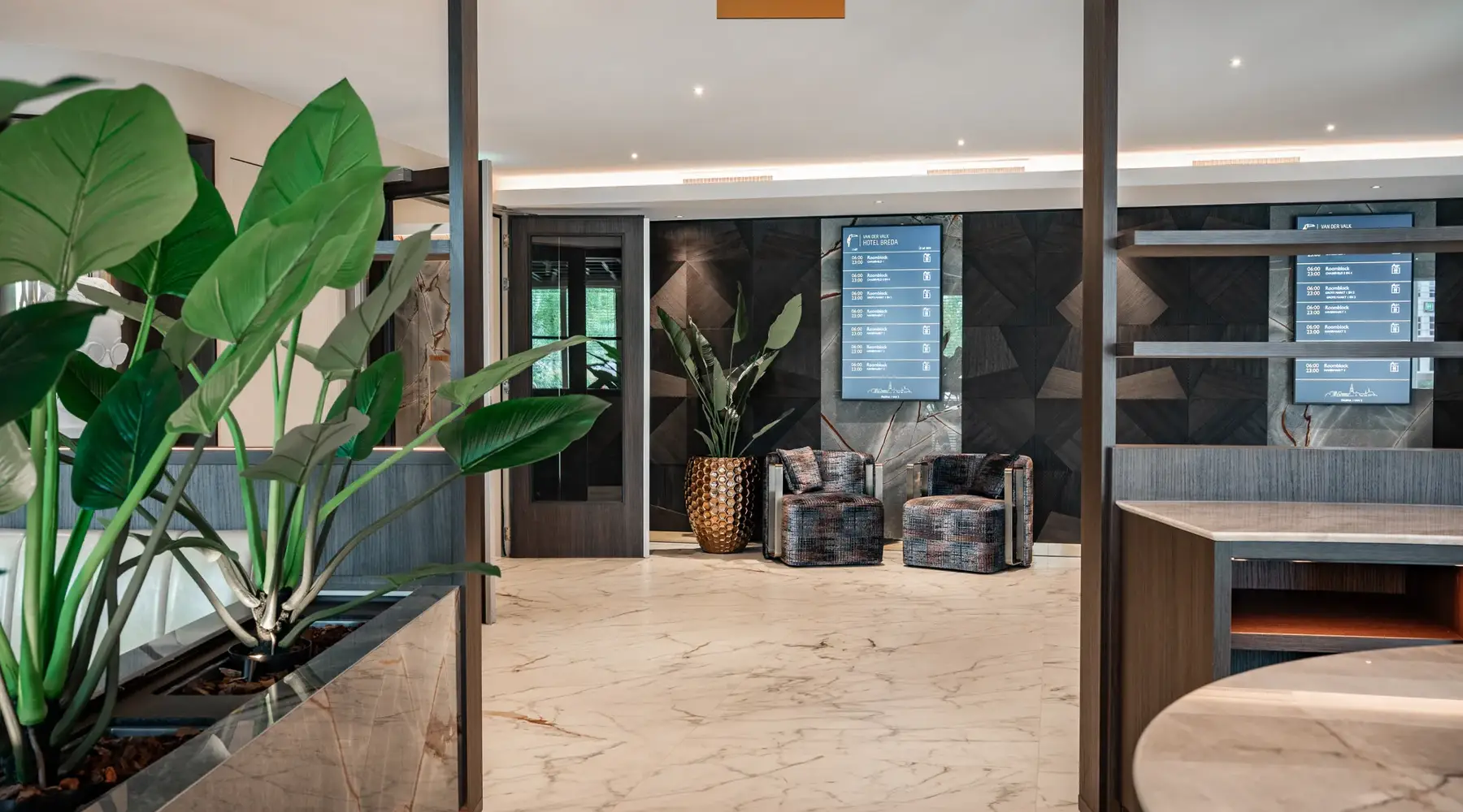 Business Center Princeville