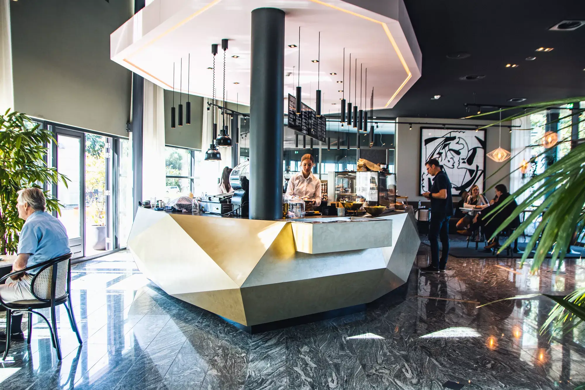 Bar