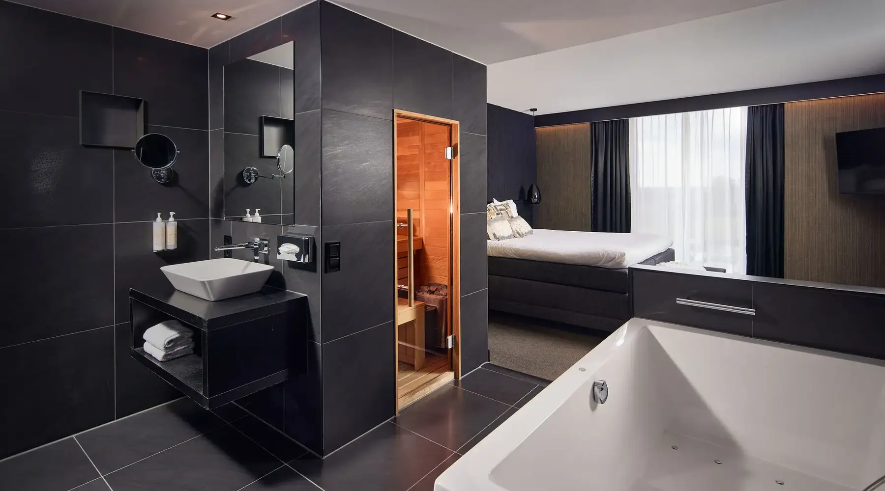 Badkamer Suite Black