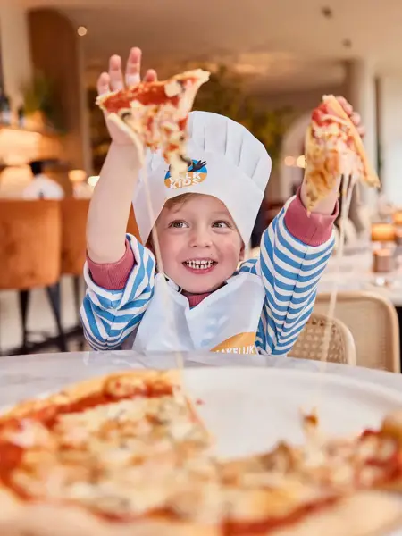 Pizza van het kindermenu van Limoncello in Gent
