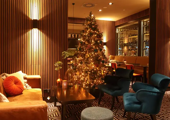 Christmas Lounge