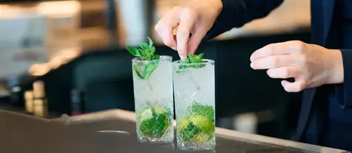 Cocktail & Tapas | Global Edition