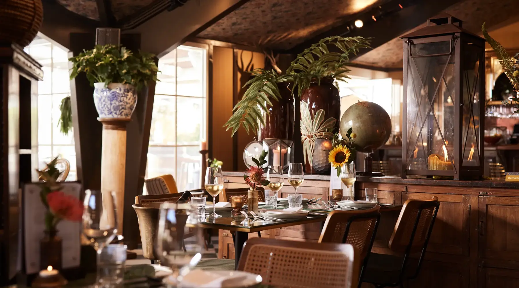 Restaurant PAARL | Van der Valk Sassenheim | Interieur