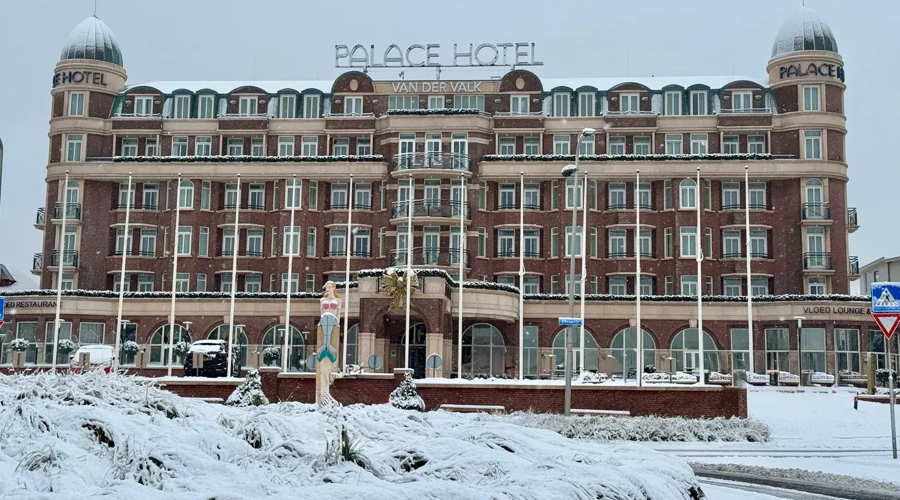 Palace Hotel