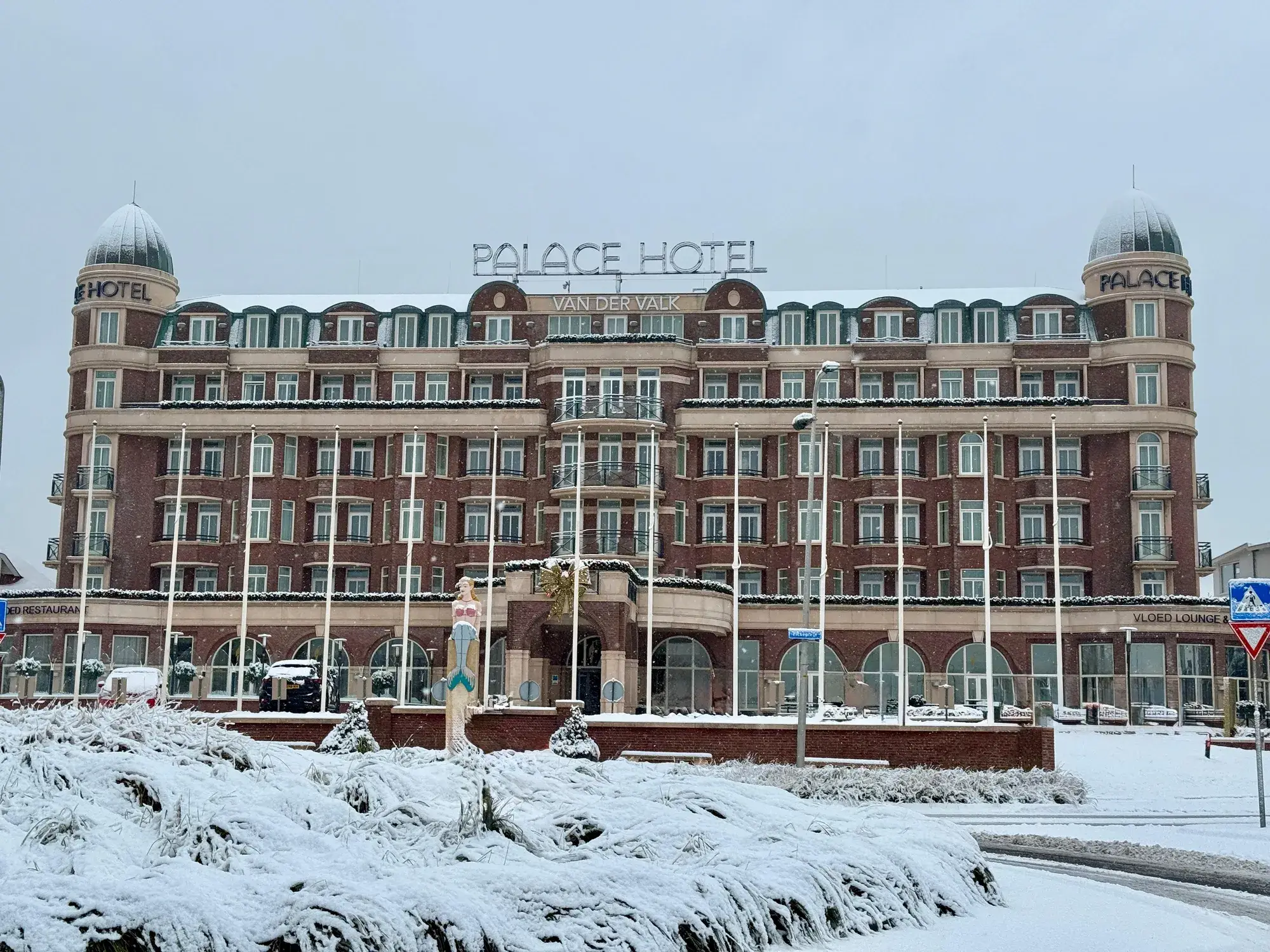 Palace Hotel