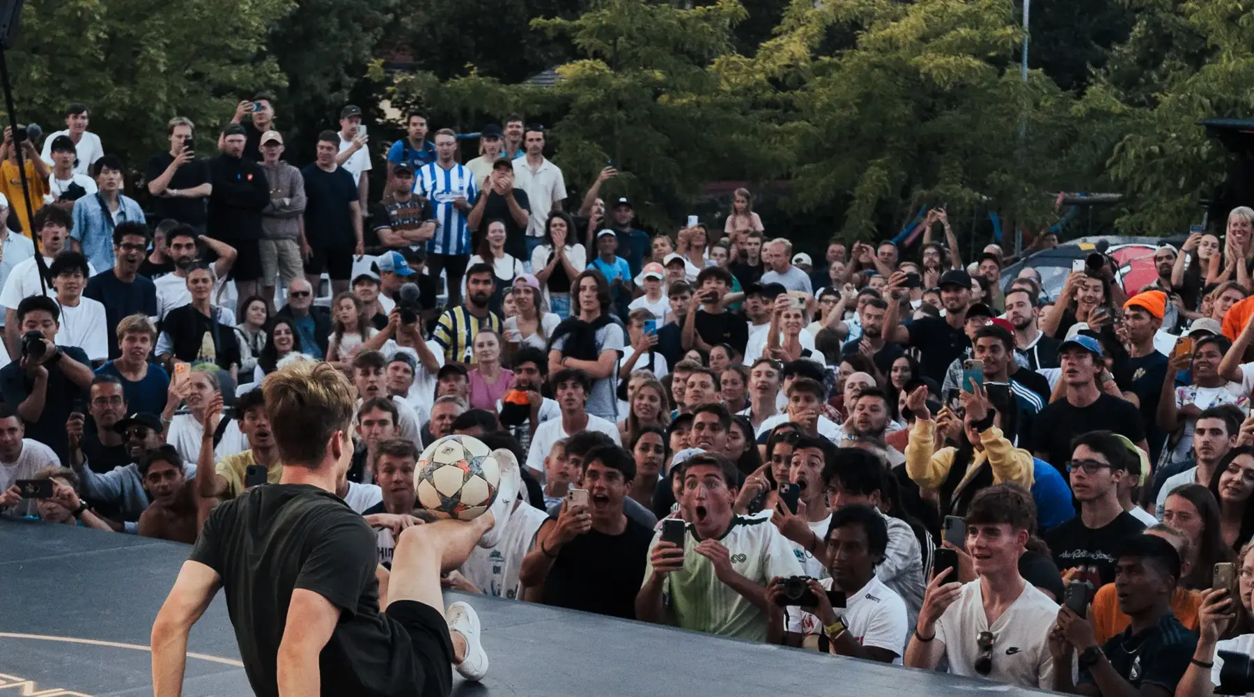Tricks Freestyle-Fußball 