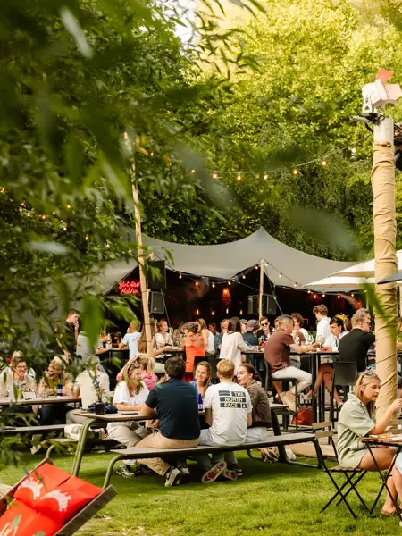 Bar d'été Gazon à Gand