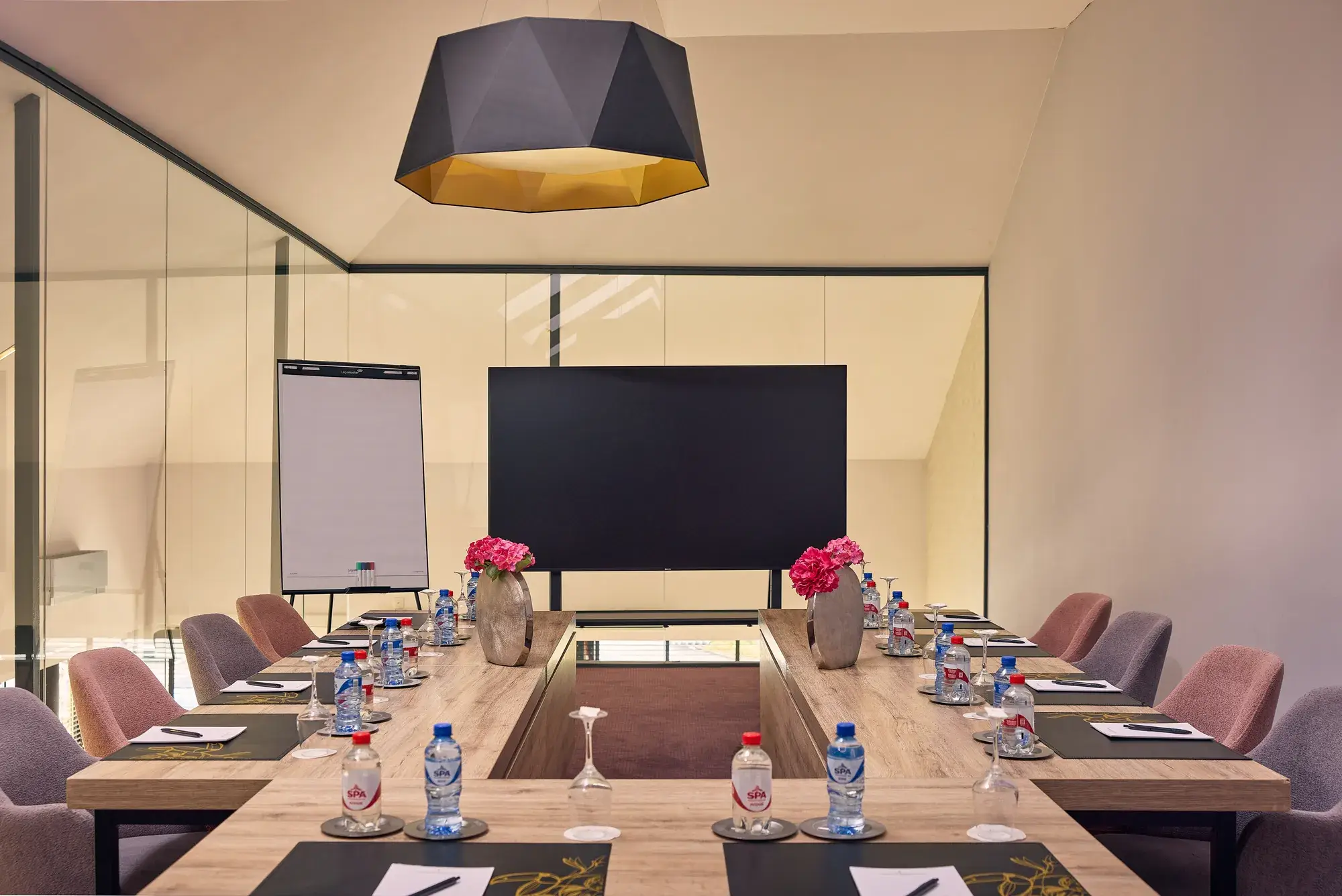 Meeting Van der Valk Charleroi