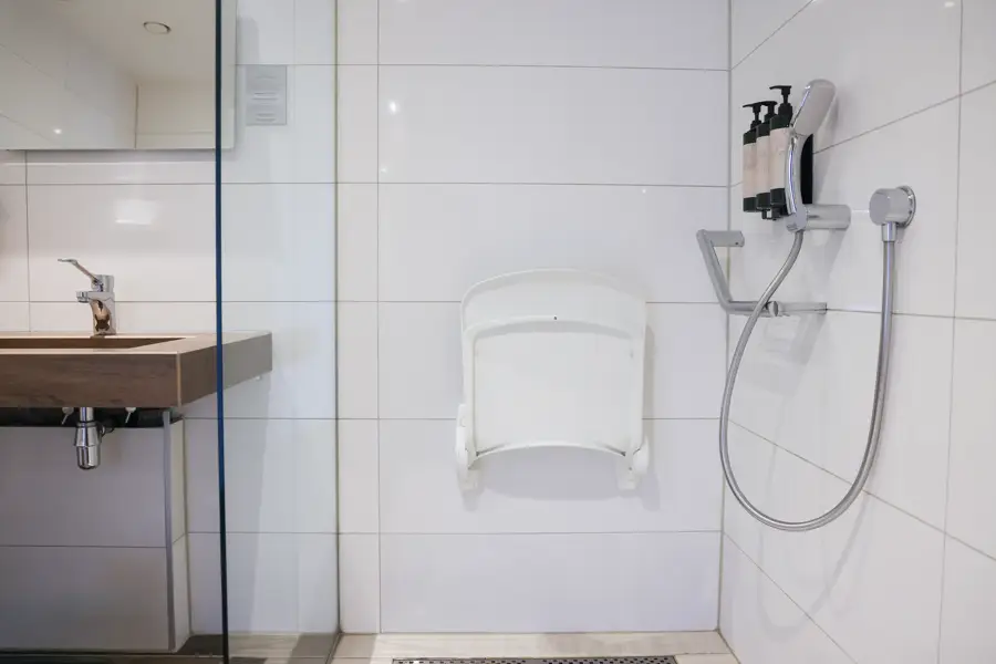 Barrierefreies Badezimmer