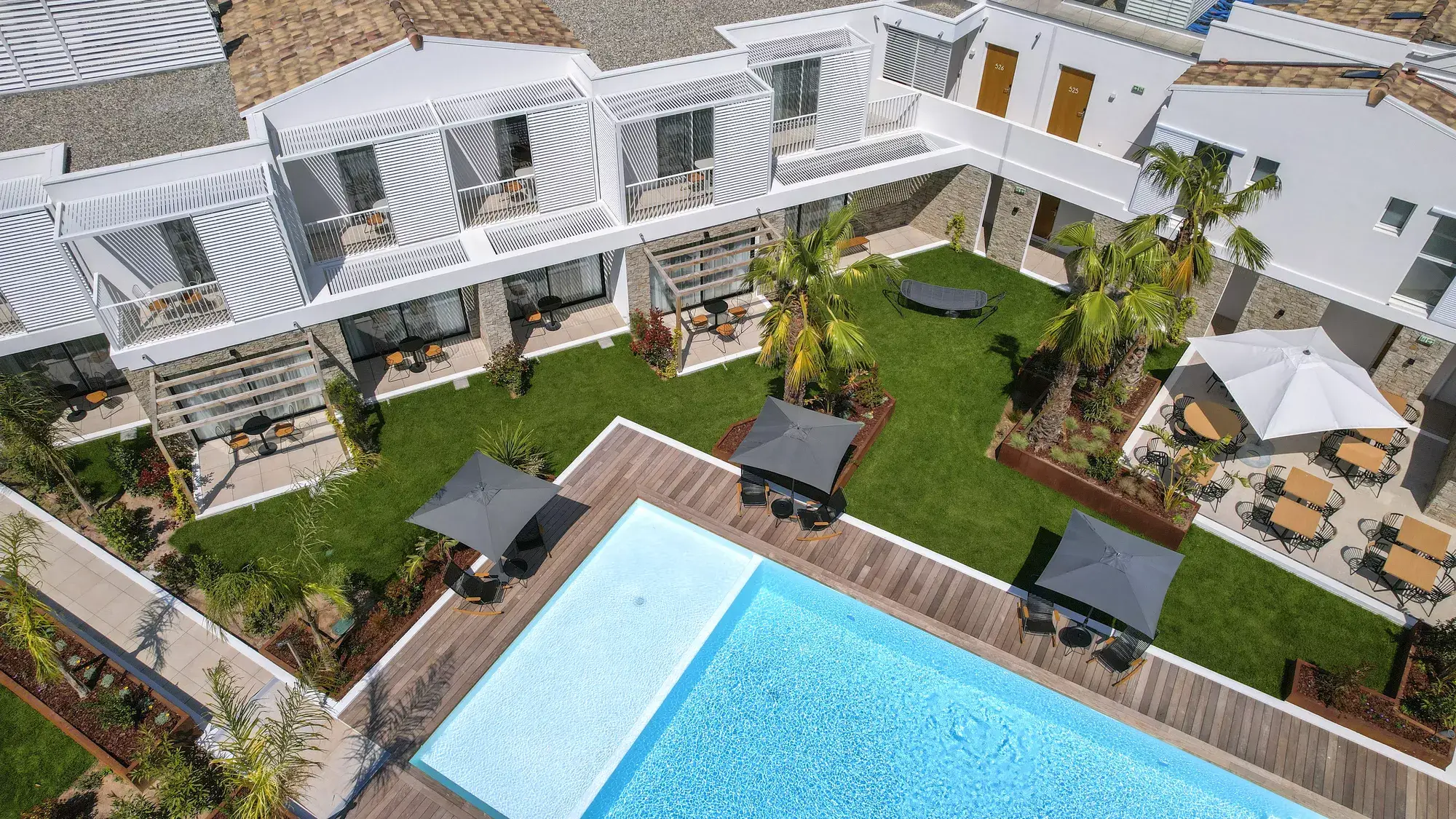 Photo aérienne de l'hôtel Van der Valk Bloom.
