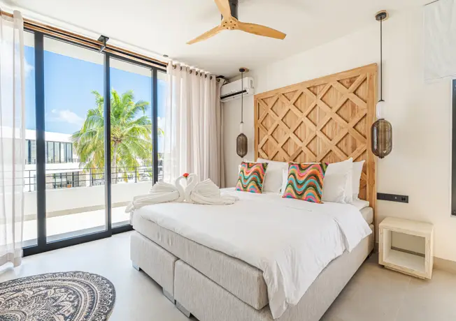 Plaza Beach & Dive Resort Bonaire