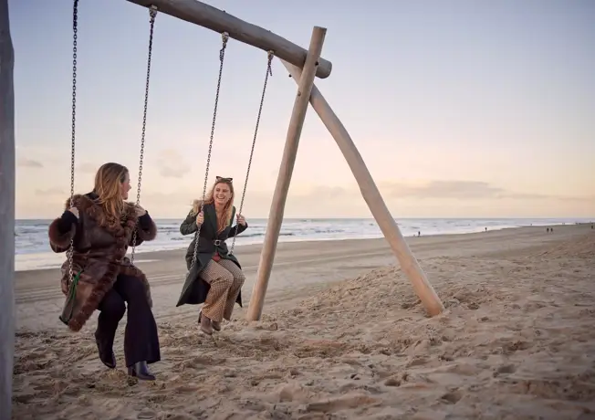 Schommelen in Noordwijk