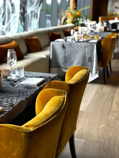 Autumn Brunch and Hunting 