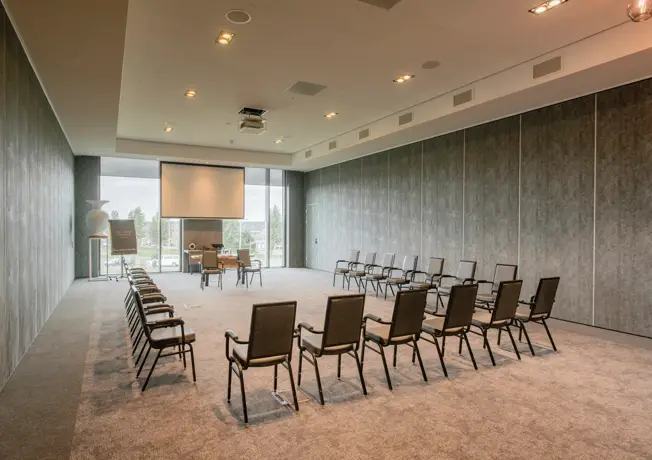 Room 2 / Waalsprong 2