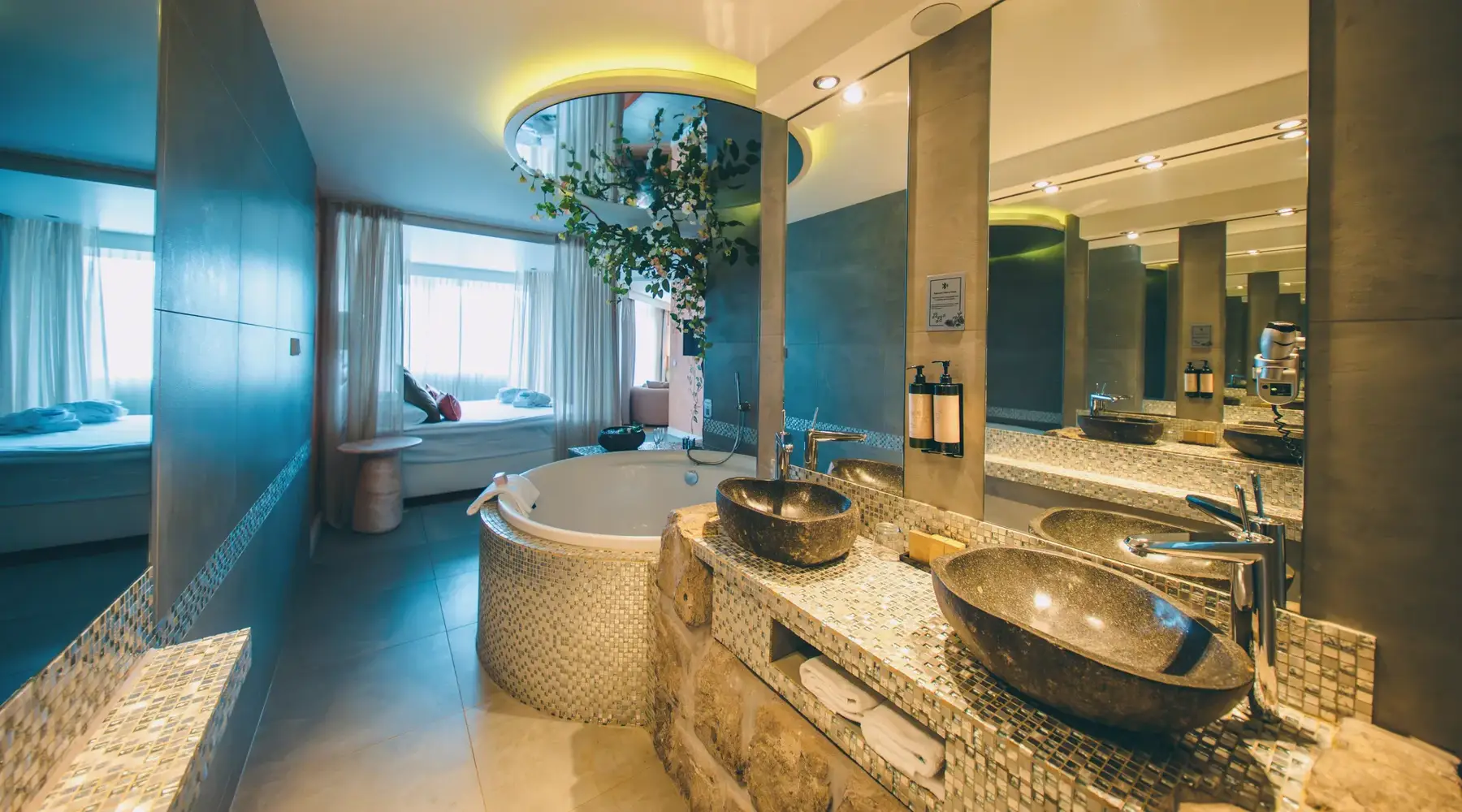 diamond penthouse suite