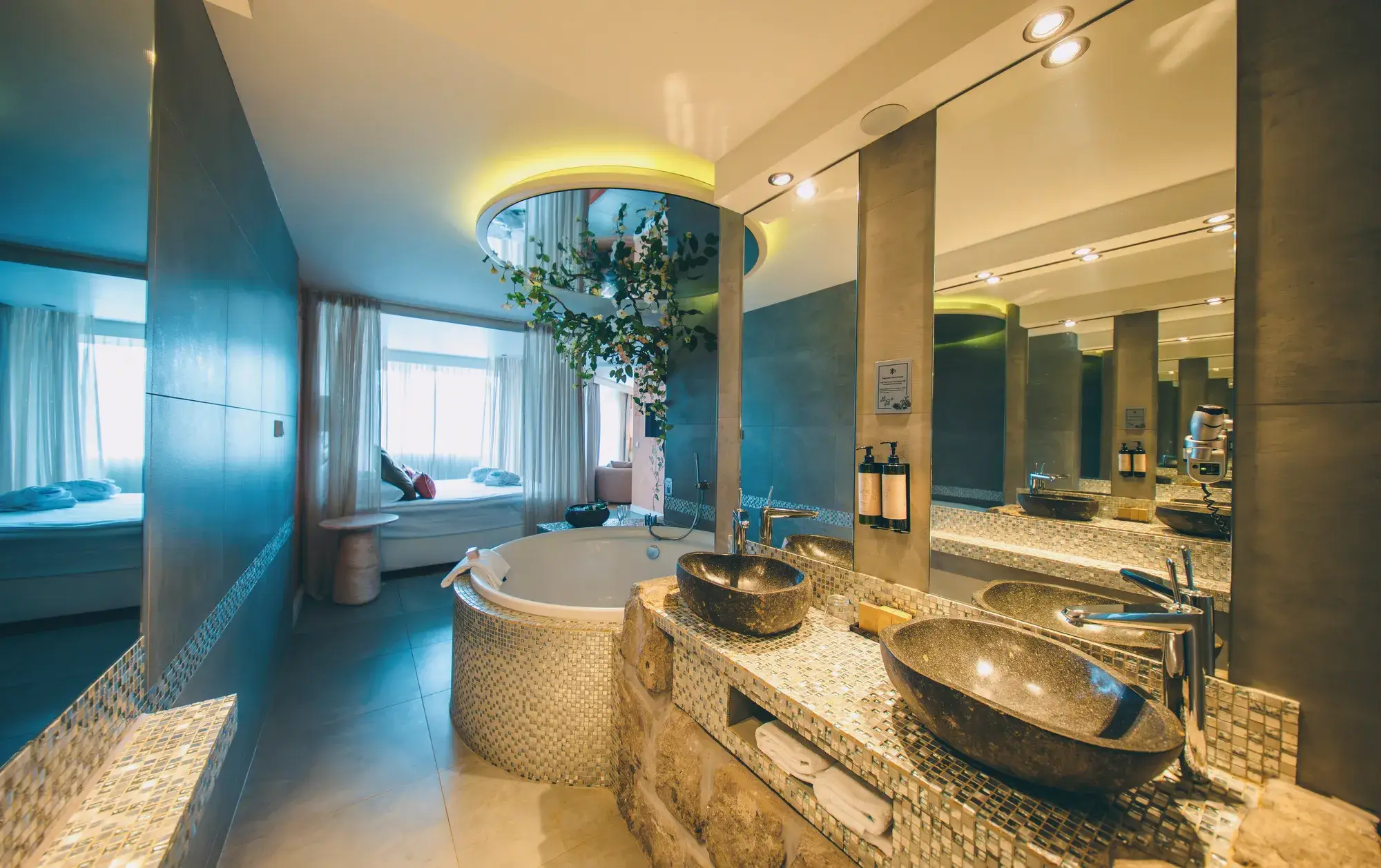 diamond penthouse suite