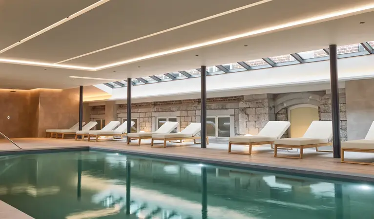 pool