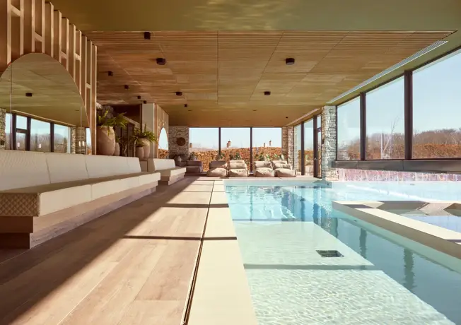 Extensions Hotel Van der Valk 