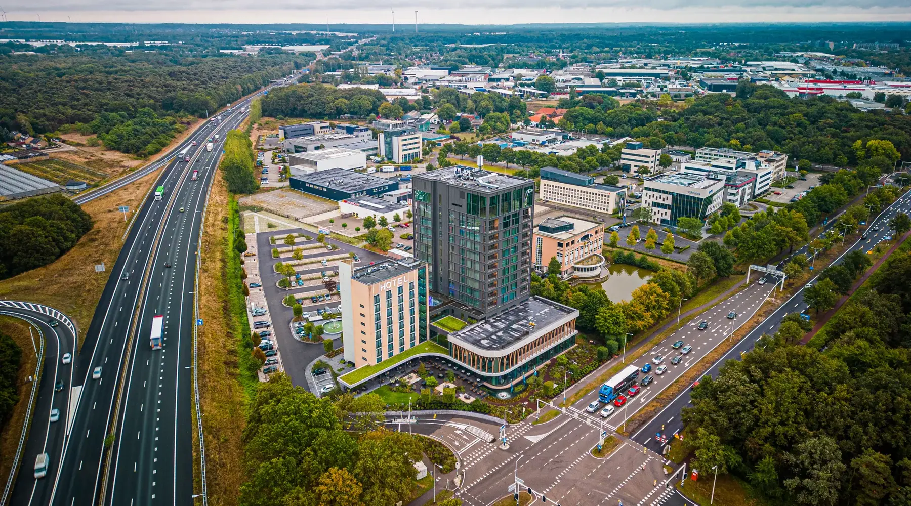 Vue aérienne de l'hôtel Van der Valk Venlo