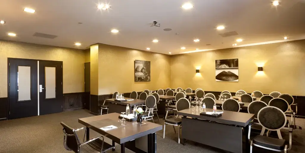 Pierre Cuypers meeting room