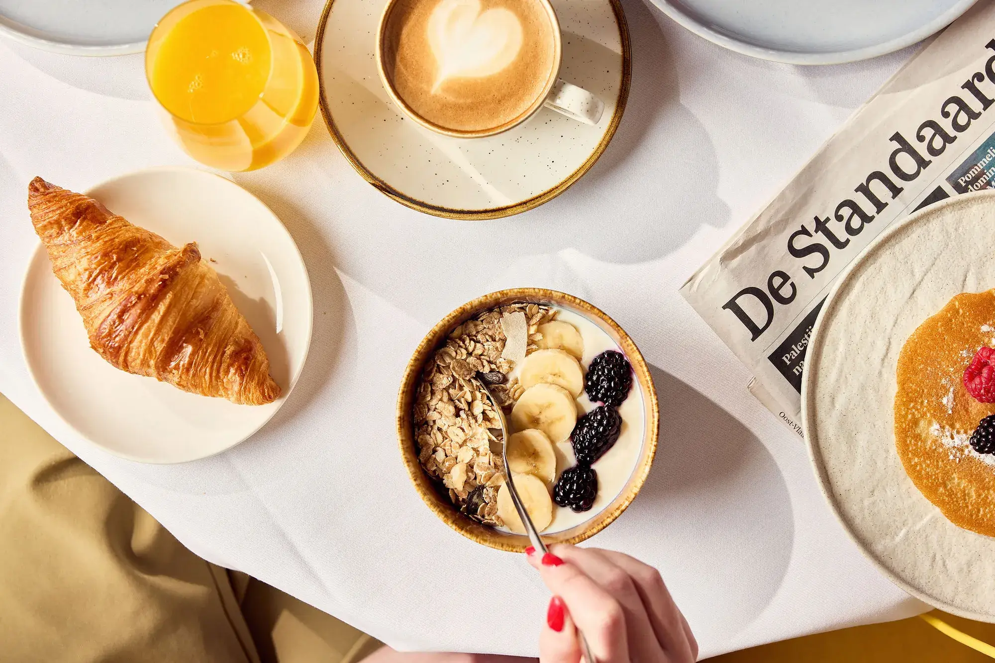 Petit-déjeuner copieux à Gand