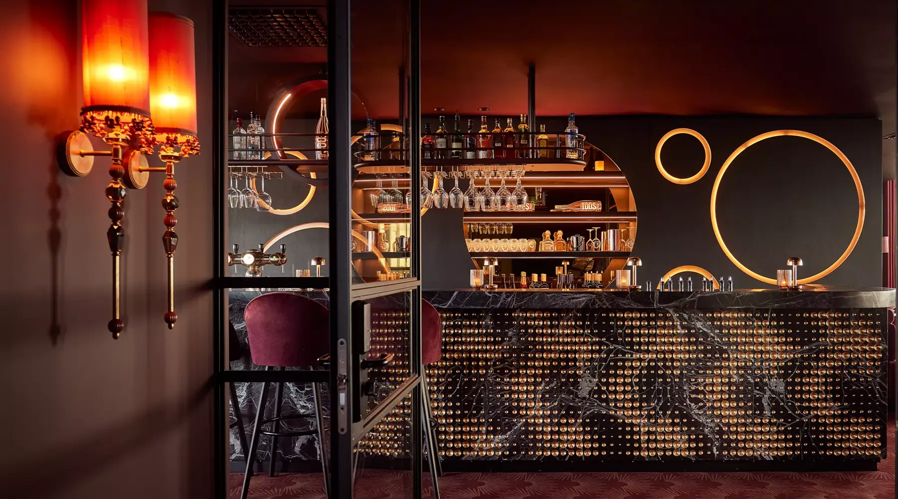 Skybar BARBOA bij Van der Valk Hotel Lelystad