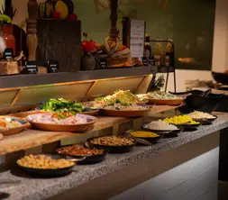 Delicious autumn salads and toppings