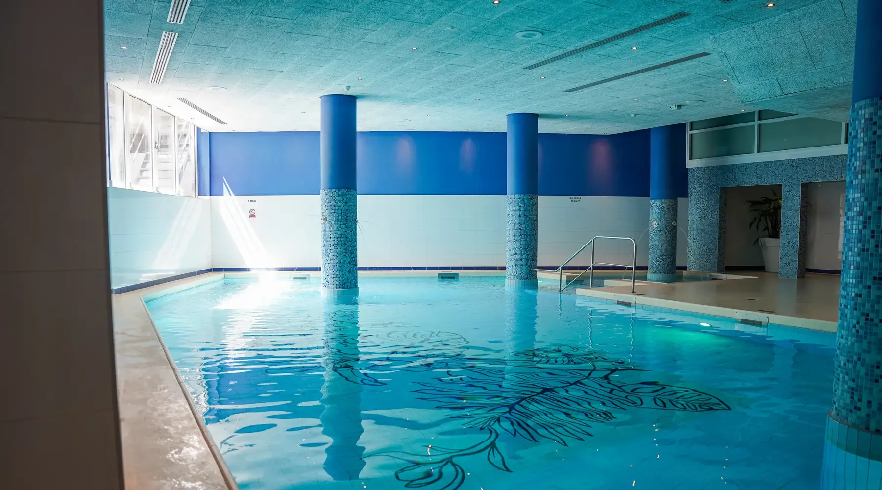 Zwembad  Theaterhotel Almelo