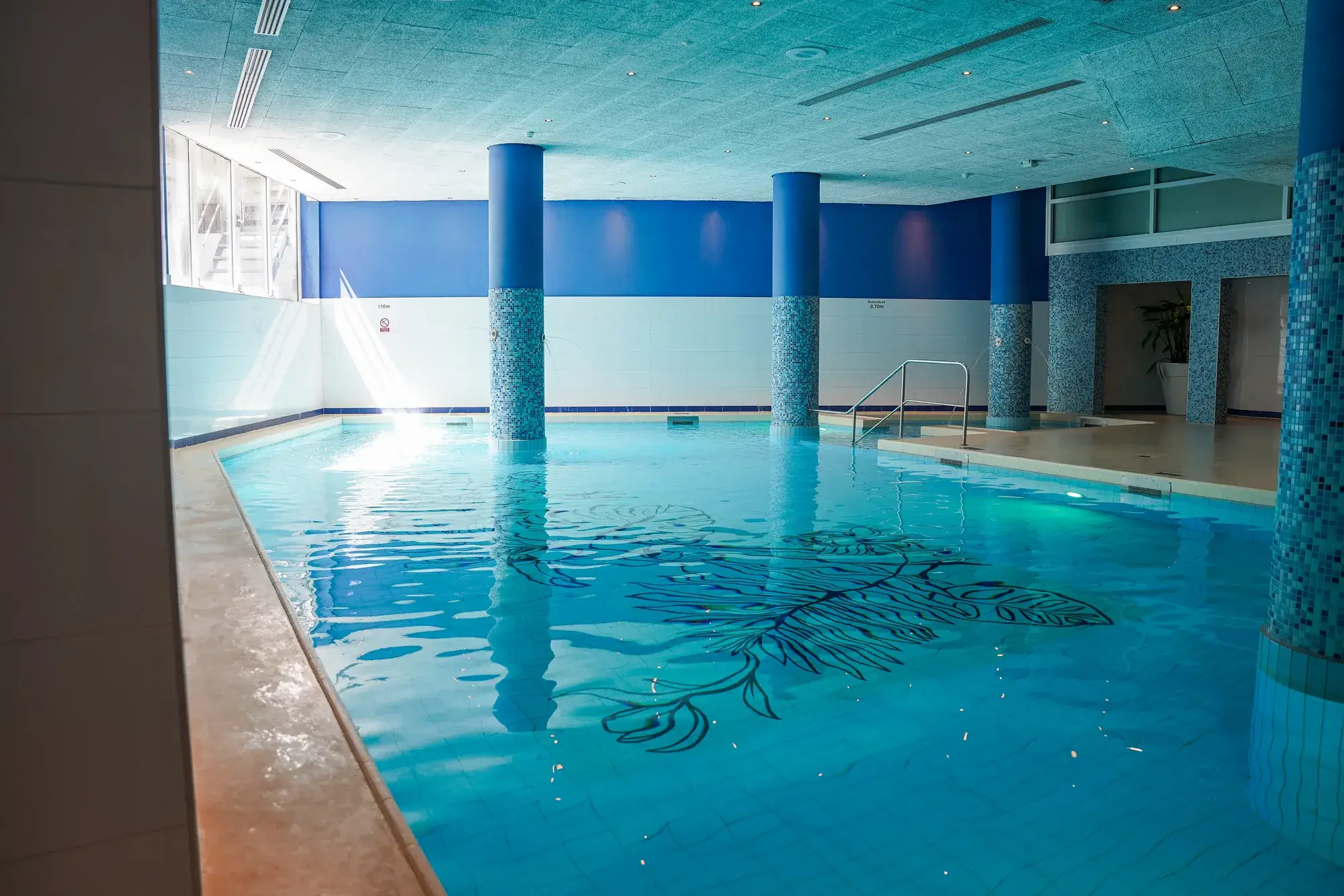 Zwembad  Theaterhotel Almelo