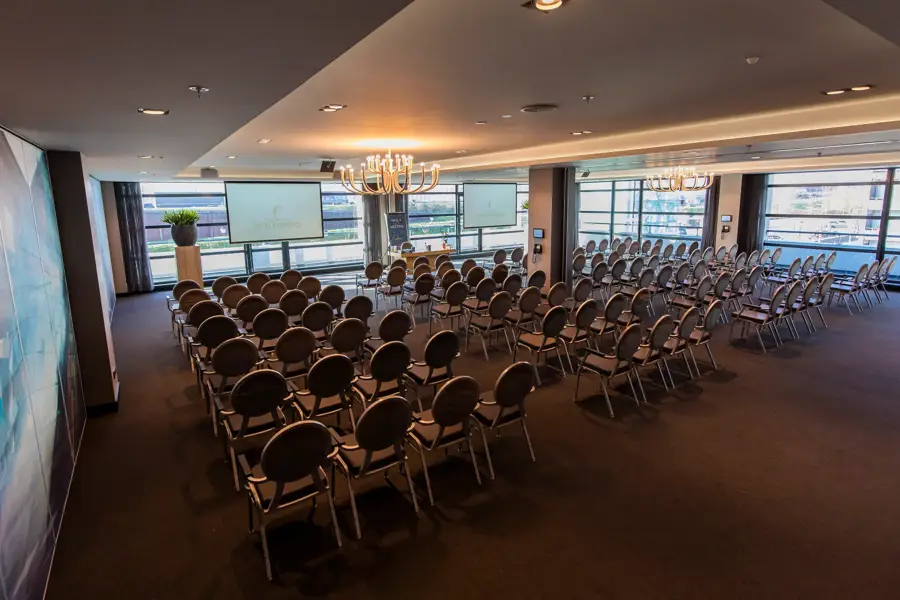 Theater 4&5