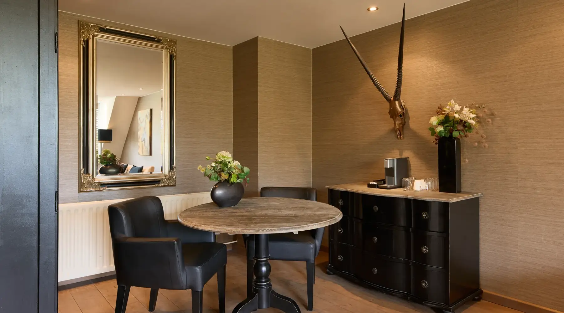 Executive Suite room example