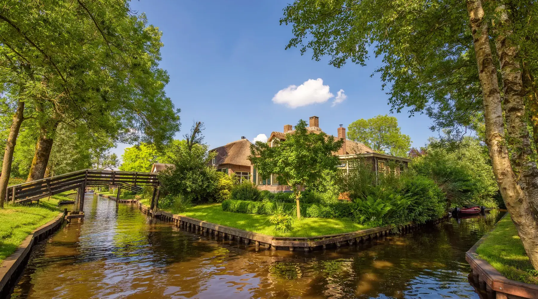 Waters of Giethoorn