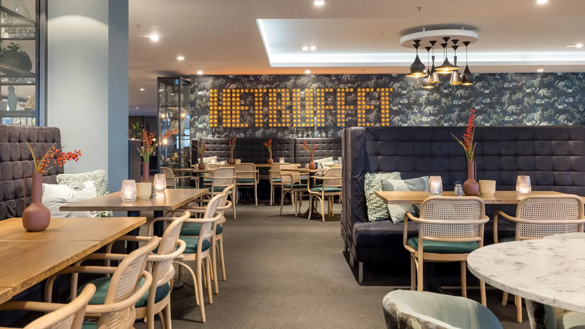 Interieur van Restaurant Het Buffet