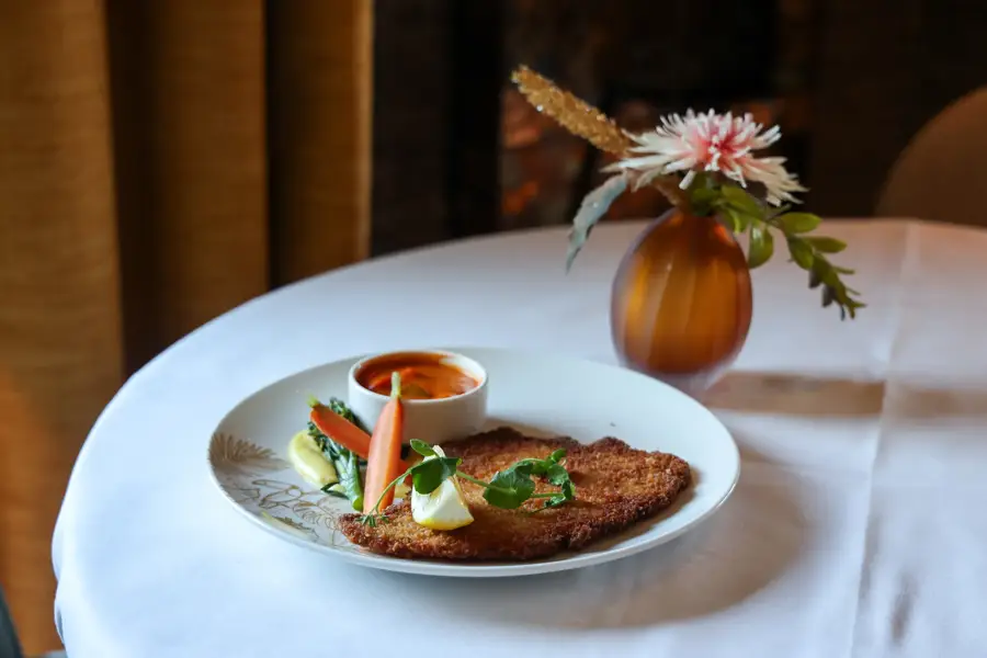 Schnitzel im Van der Valk Hotel Gorinchem-A27