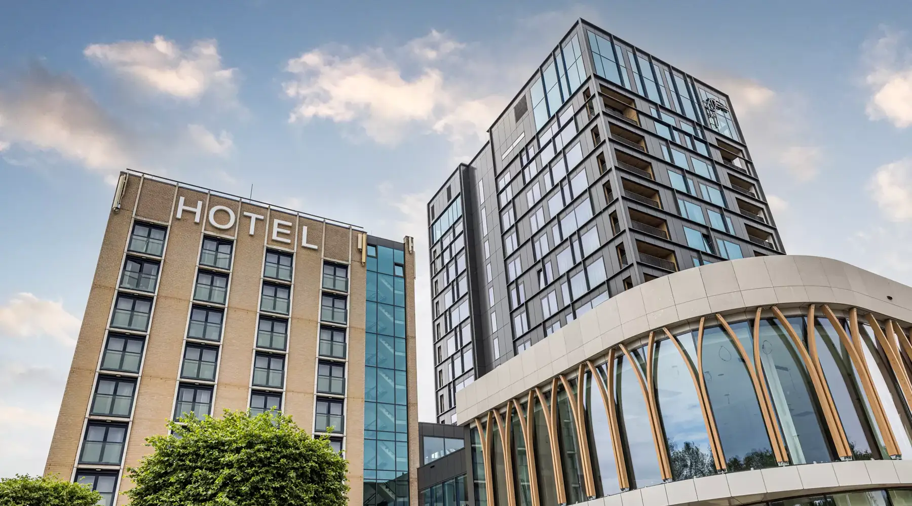 Van der Valk Hotel Venlo Vorderansicht