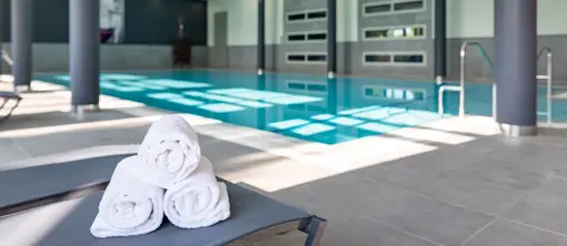 Schwimmbad