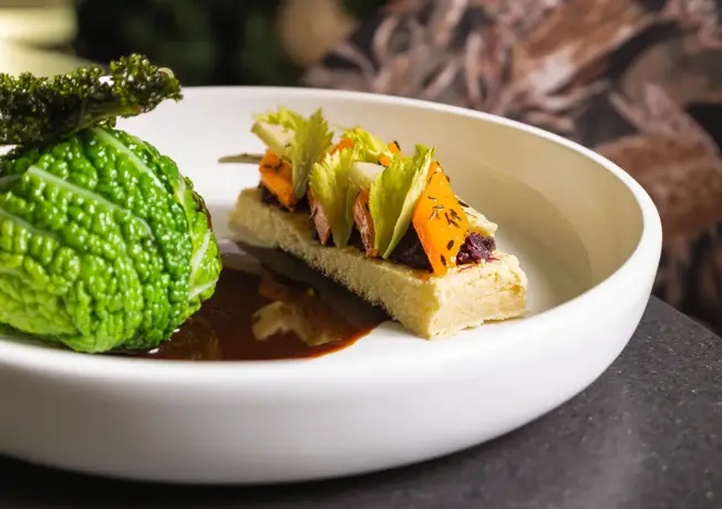 Snacks dans un présentoir