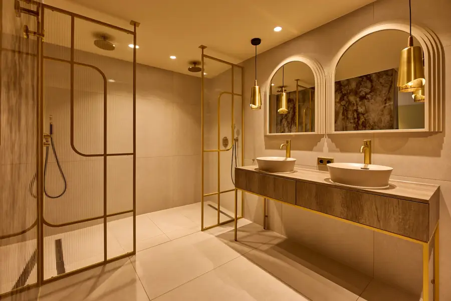 Royal Suite Gold Badezimmer