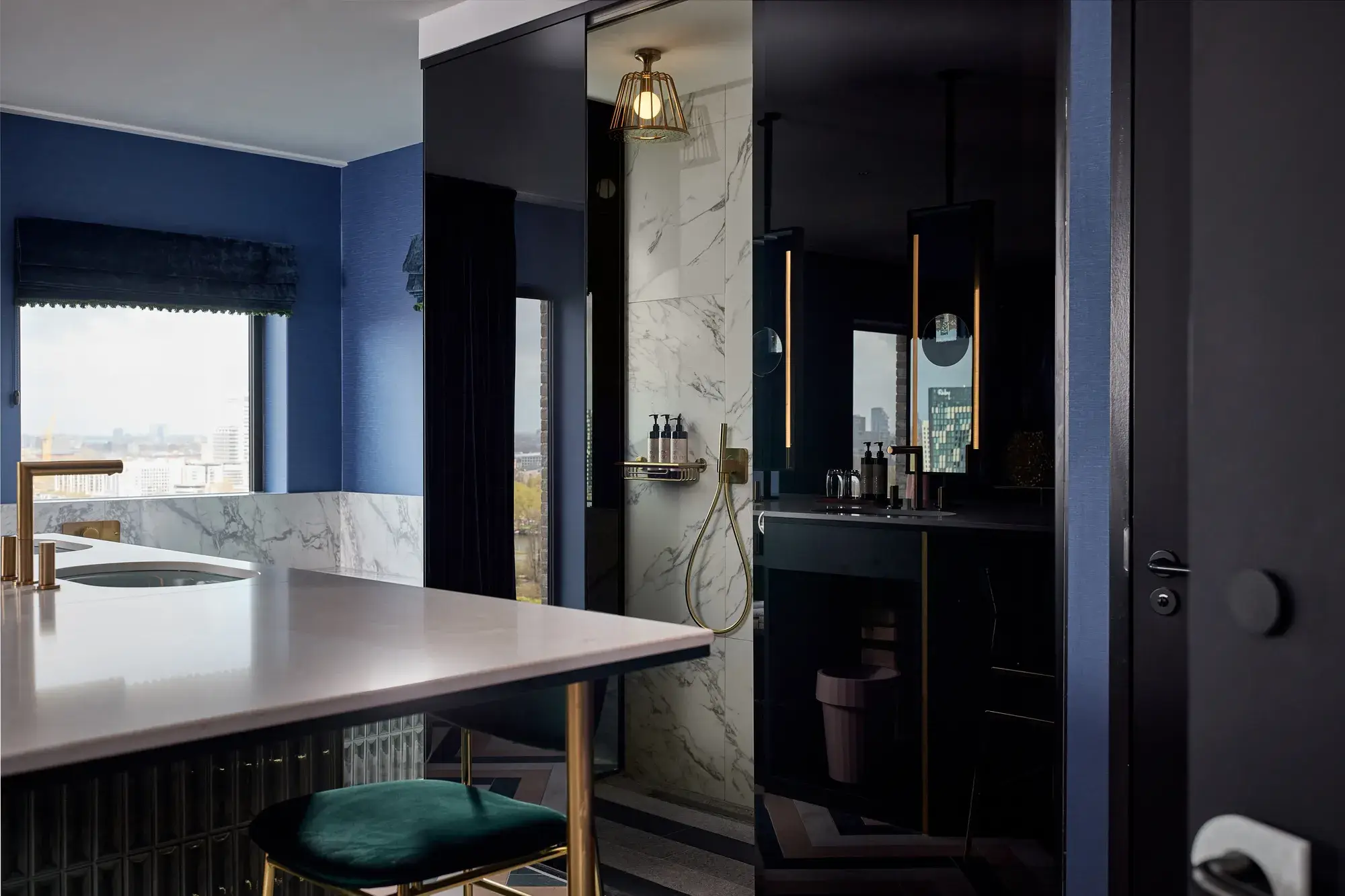 Salle de bain Penthouse Suite Nord avec douche à l'italienne