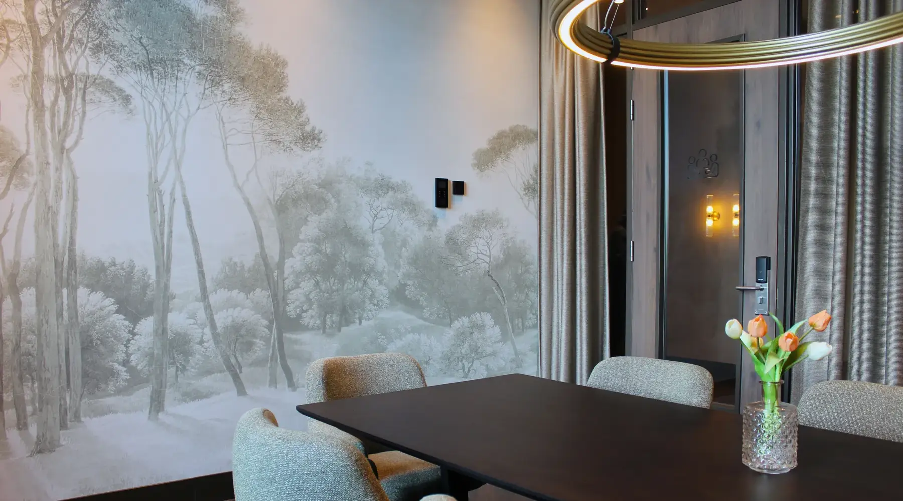 Table with lamp