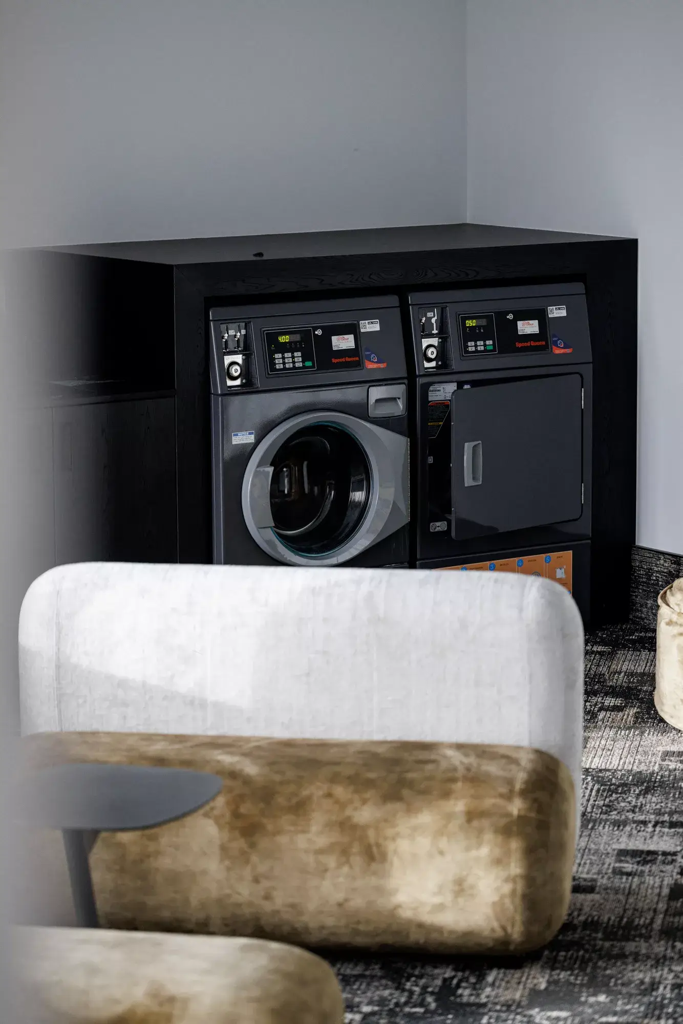 laundry lounge