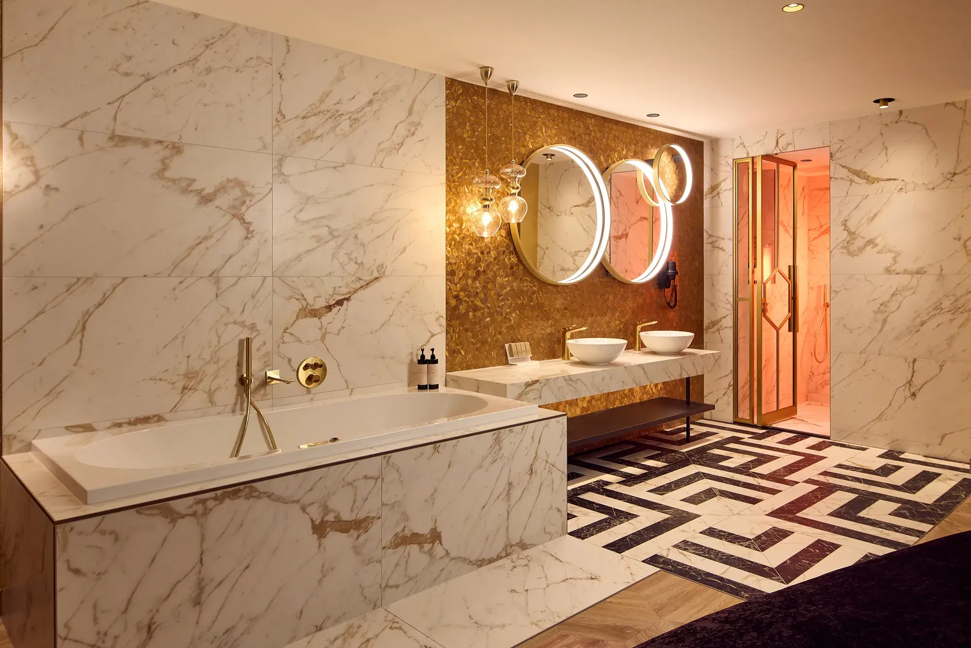 Honey Suite