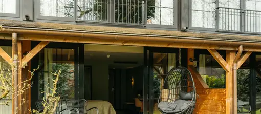 Comfort hotelkamer met veranda